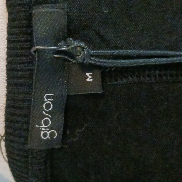 NWT - Gibson  Black Women's Sweater - Size M - Picture 6 of 7